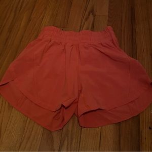 LuLuLemon Track That Short 5”